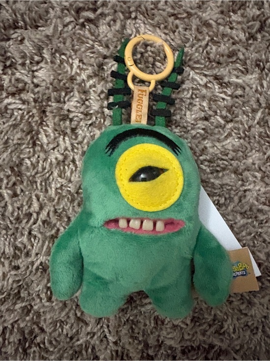 Fuggler Other - Fuggler x Spongebob Green One-Eyed Monster Plush Keychain